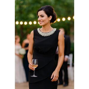 CONNECTED APPAREL SIZE 6 BLACK DRESS WITH BEADED COLLAR